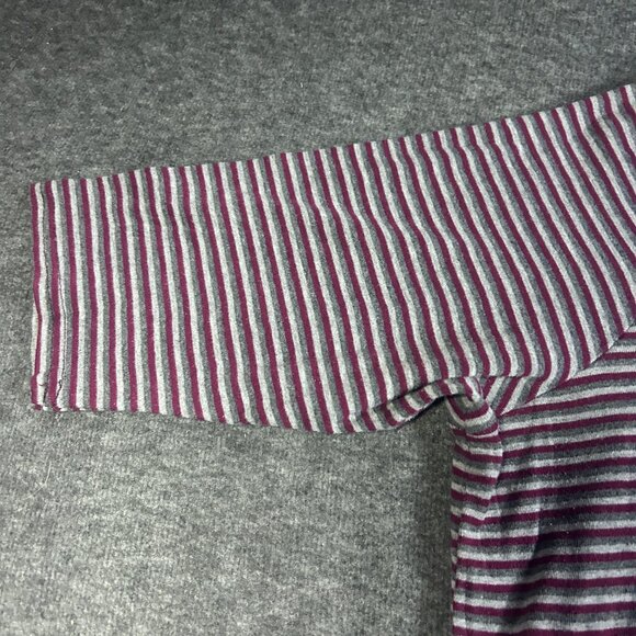 VINTAGE FADED GLORY WOMEN'S SIZE 1X SLEEPWEAR MAROON GRAY STRIPE SHIRT - Picture 4 of 8